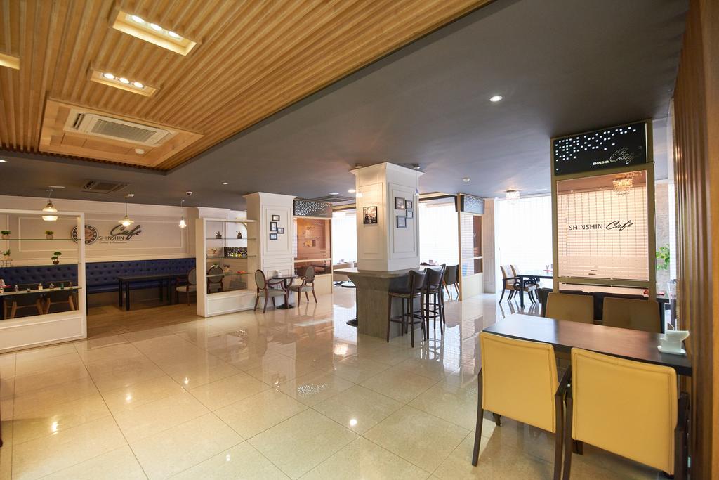 Shin Shin Hotel Busan