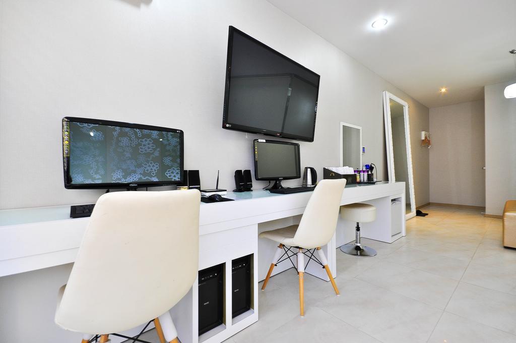 Boutique Aria Nampo