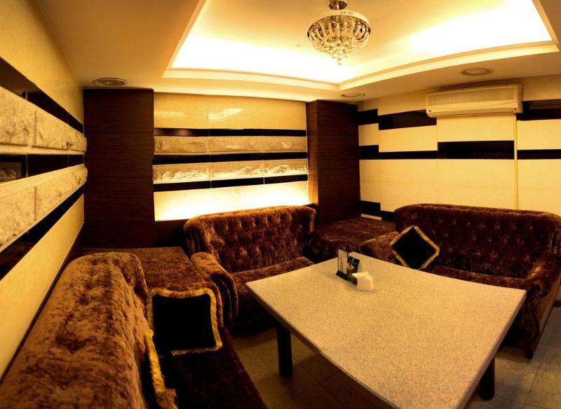Aqua Palace Hotel 4*