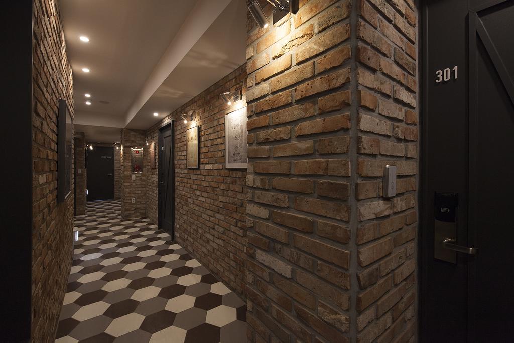 Hotel Gray
