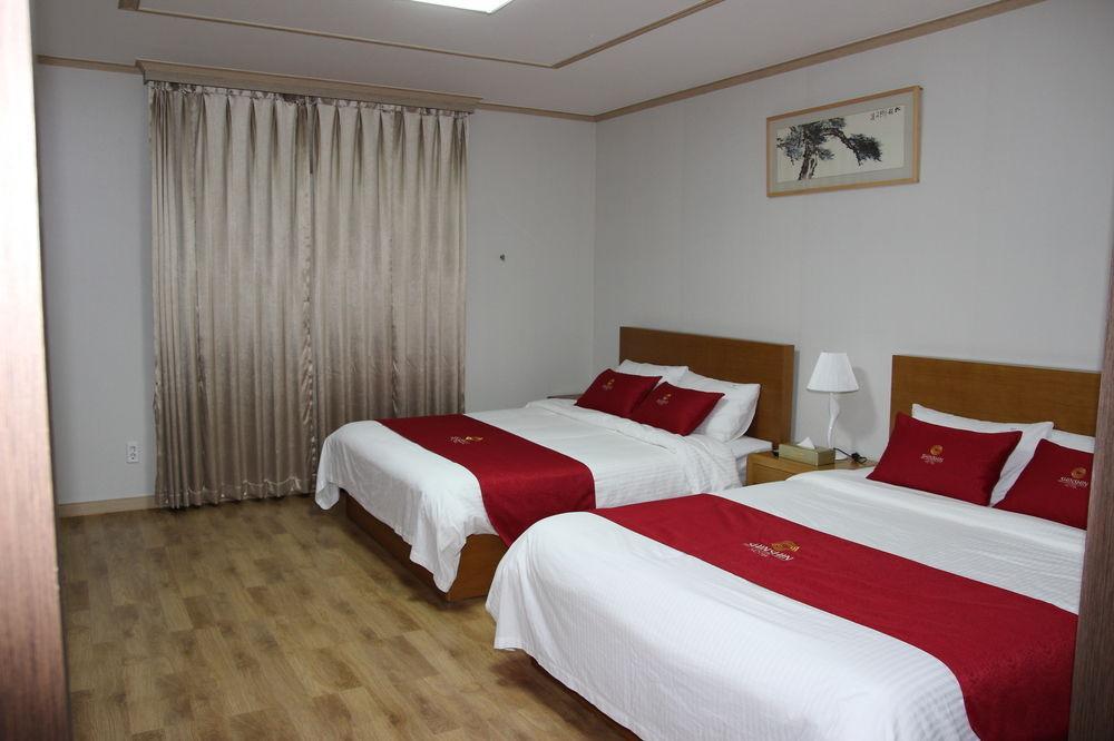 Hotel Shin Shin 3*