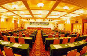 Paragon Hotel 4*