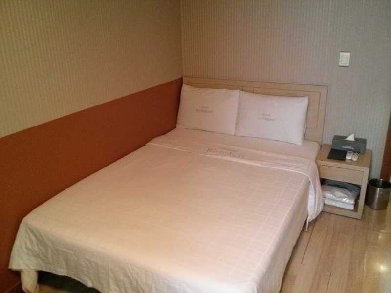 Queens Seomyeon 3* Busan