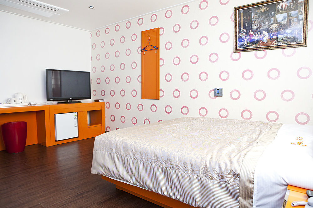 Mumum Hotel 3*