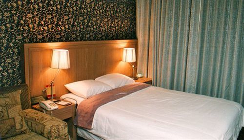 Lord Beach Hotel
