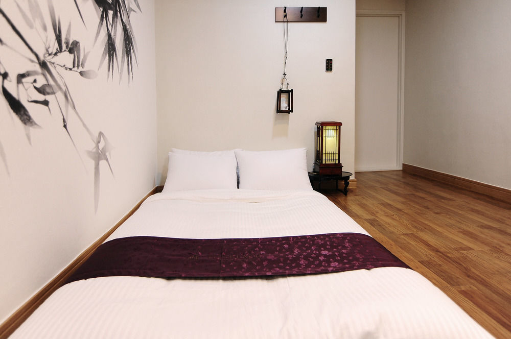 Lord Beach Hotel