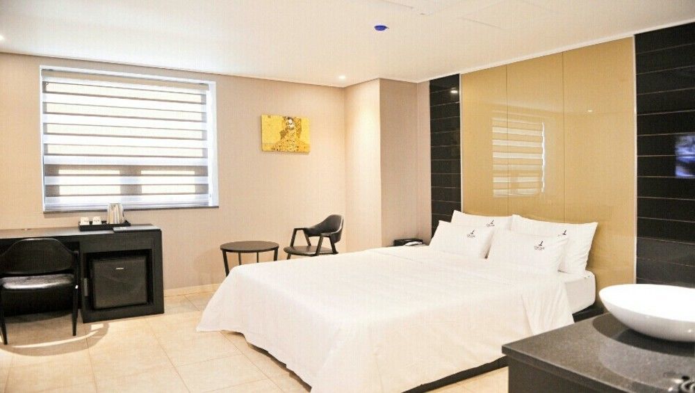 Seomyeon Ib Hotel