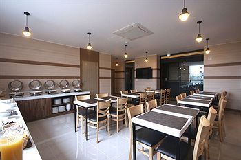Airport Hotel