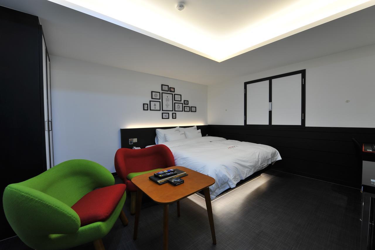 Ytt Hotel Nampo 3*