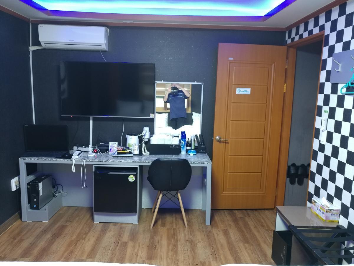 Business Station 2*