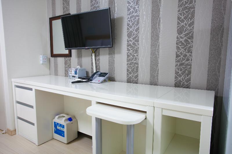 Hotel Staywell 2*