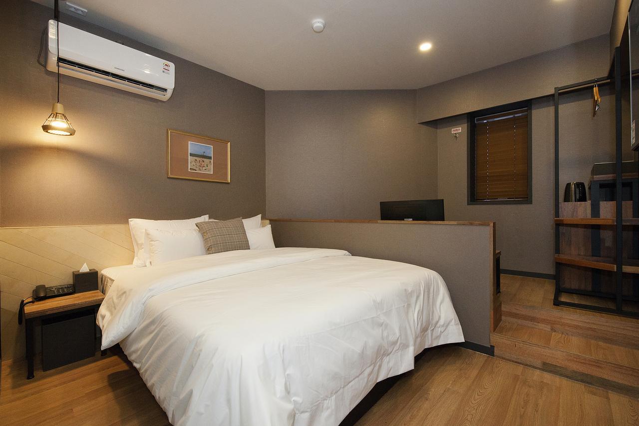 The Gray 2* Busan