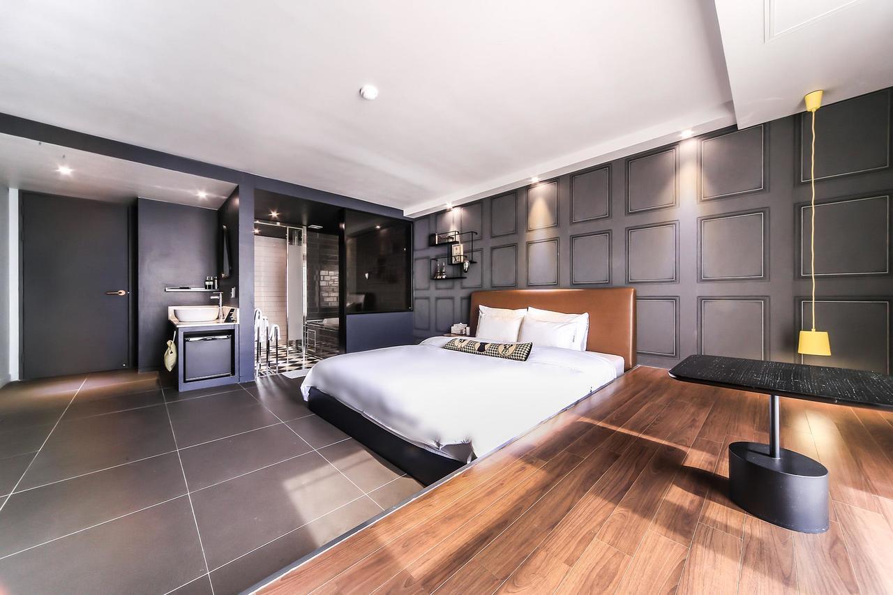 Hotel The Hound Busan