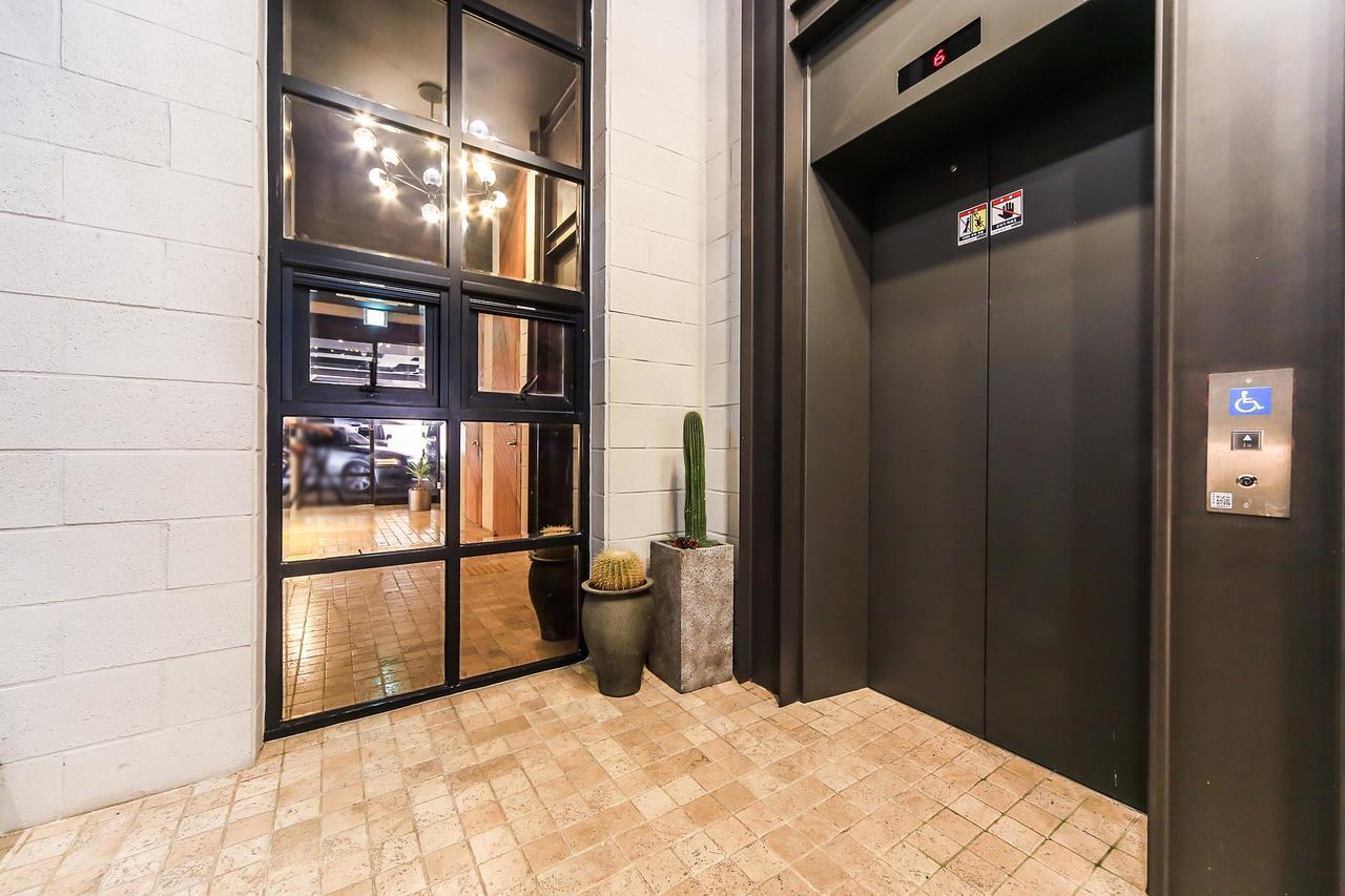 The Hound Hotel Busan