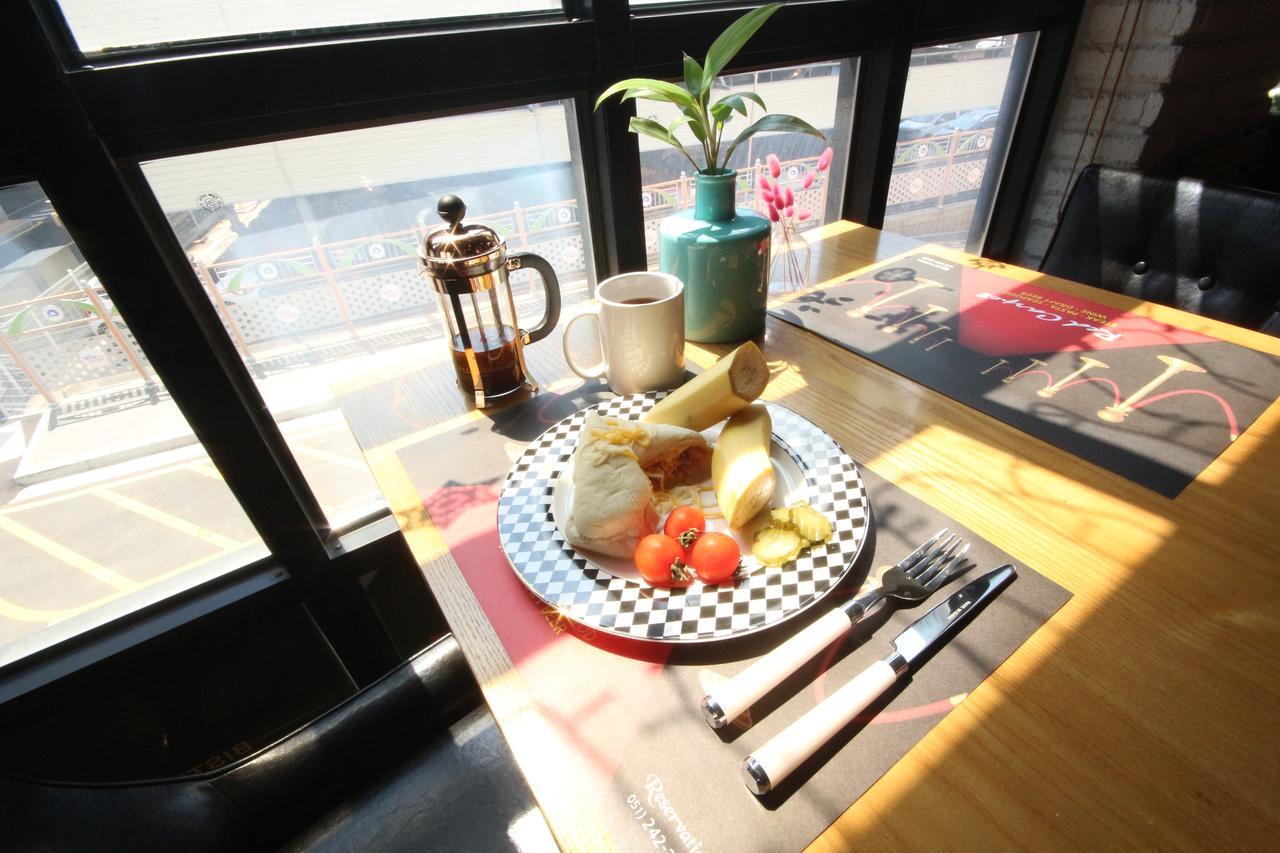 The Hound Hotel 3*