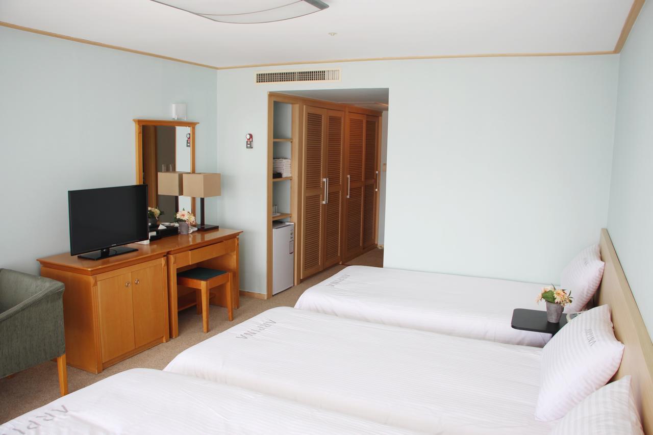 Youth Arpina Hotel