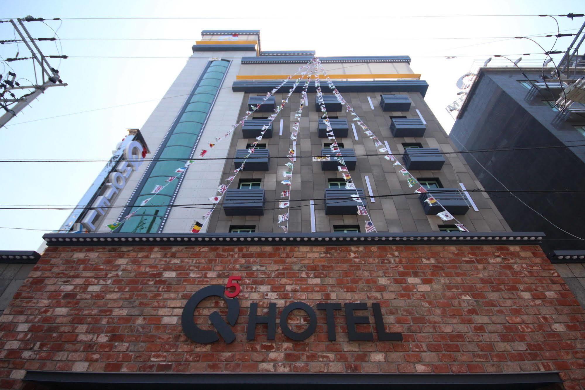 Hotel Q5 Motel 3*