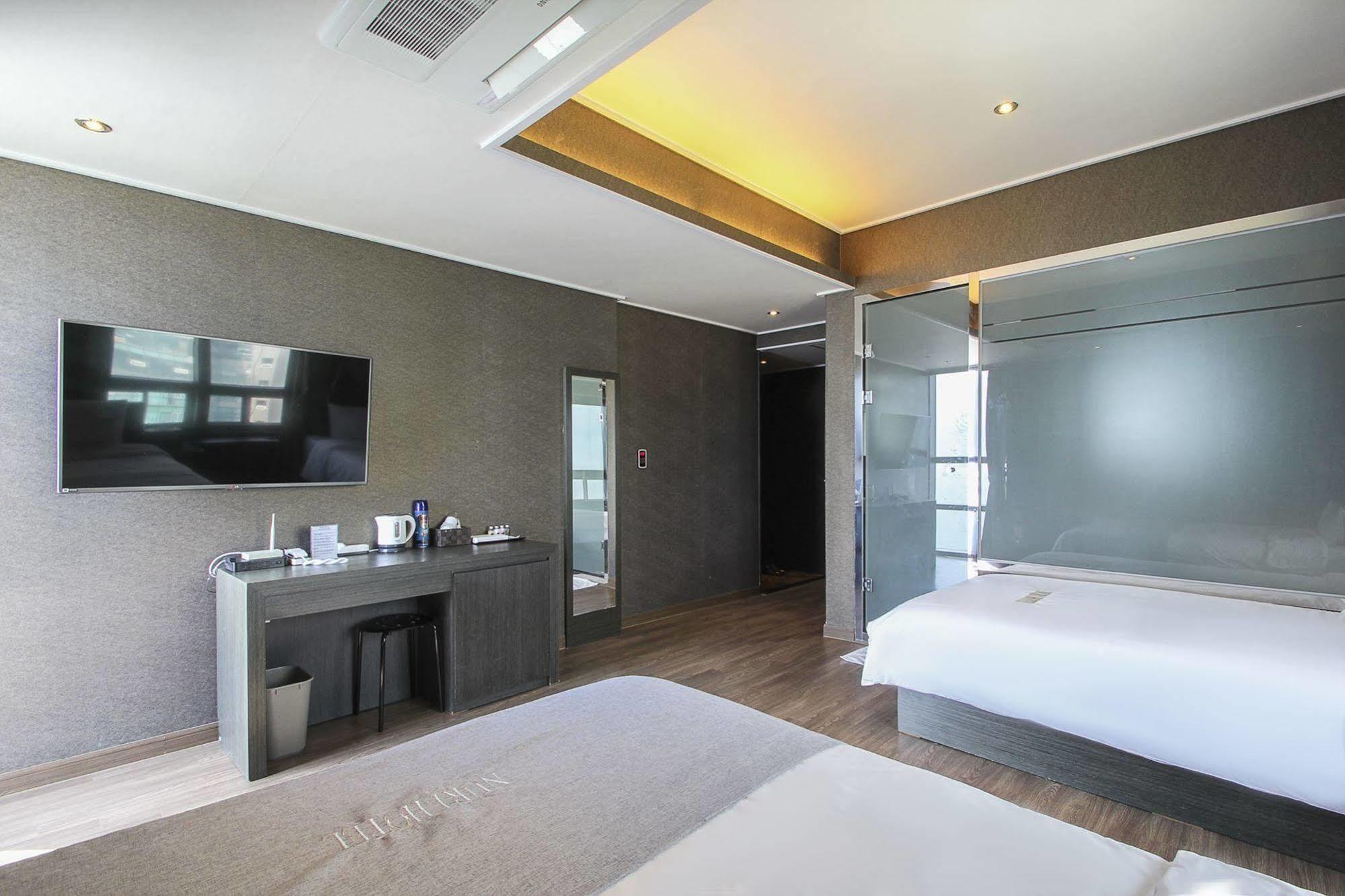 Hotel Nuri Busan