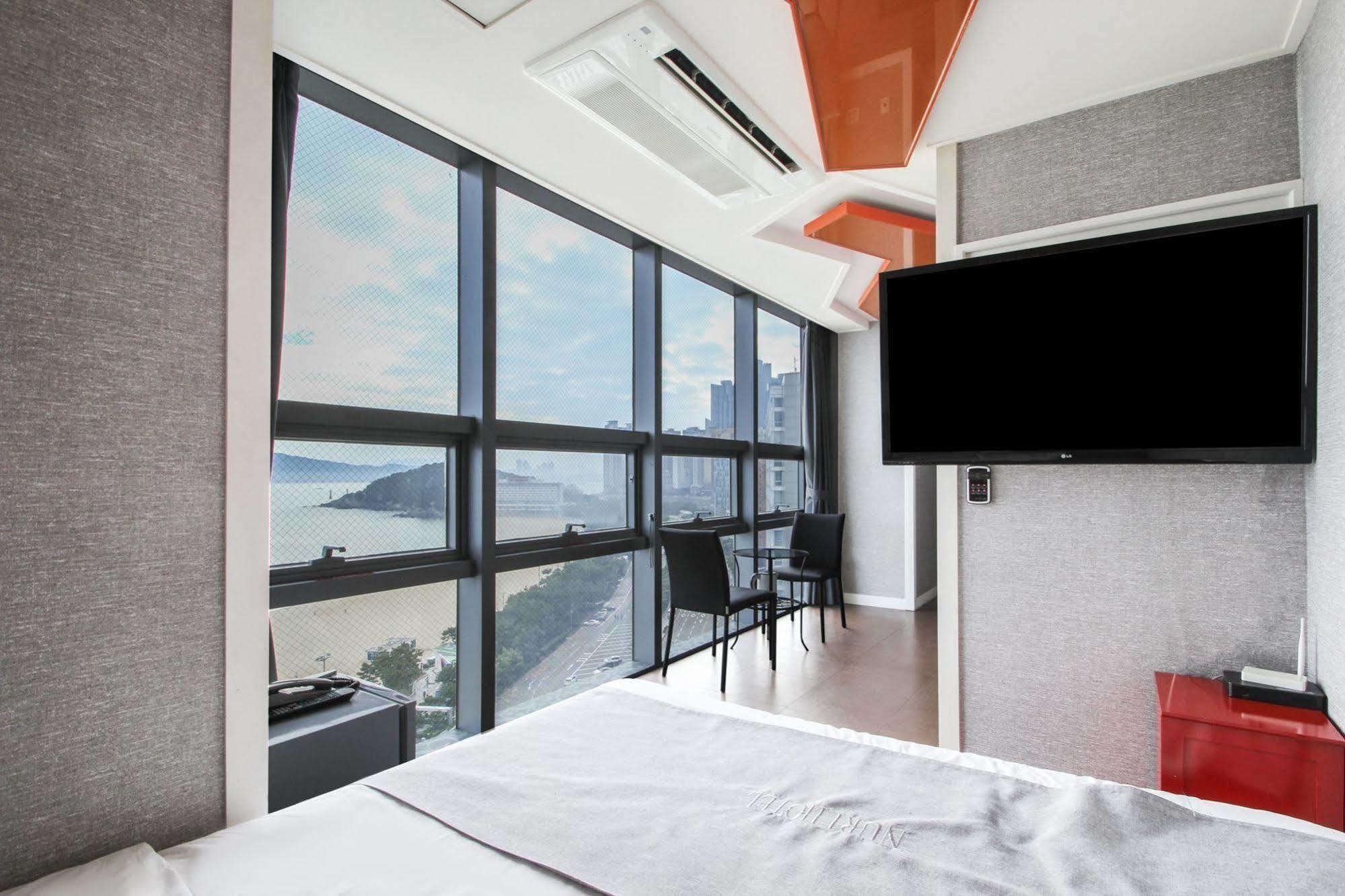 Hotel Nuri 3*