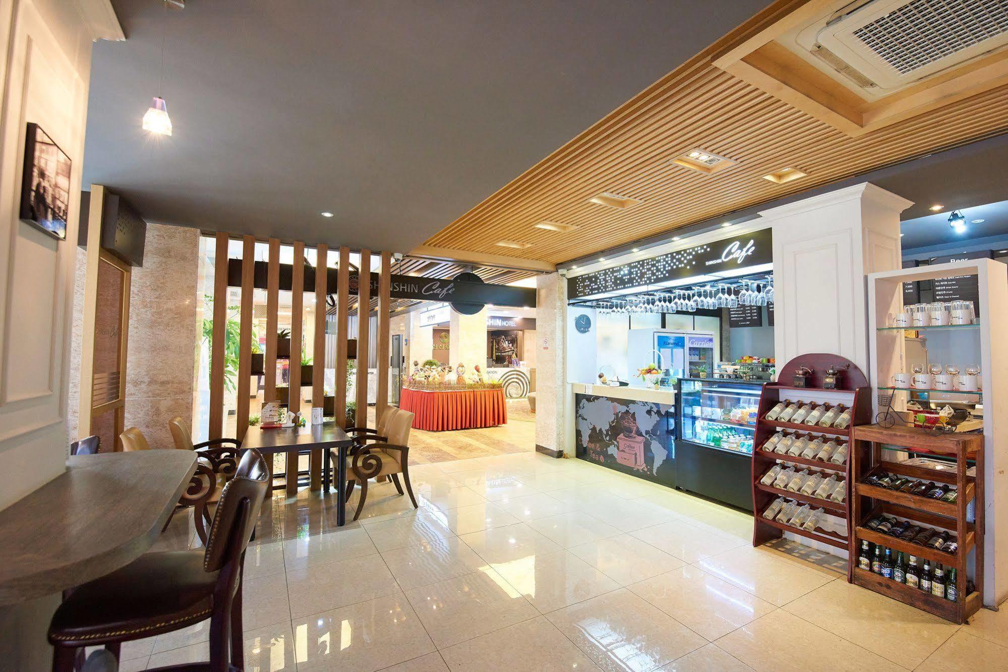 Hotel Shin Shin