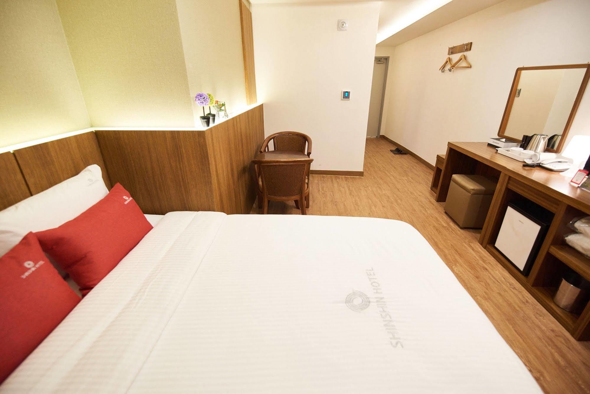 Shin Shin Hotel