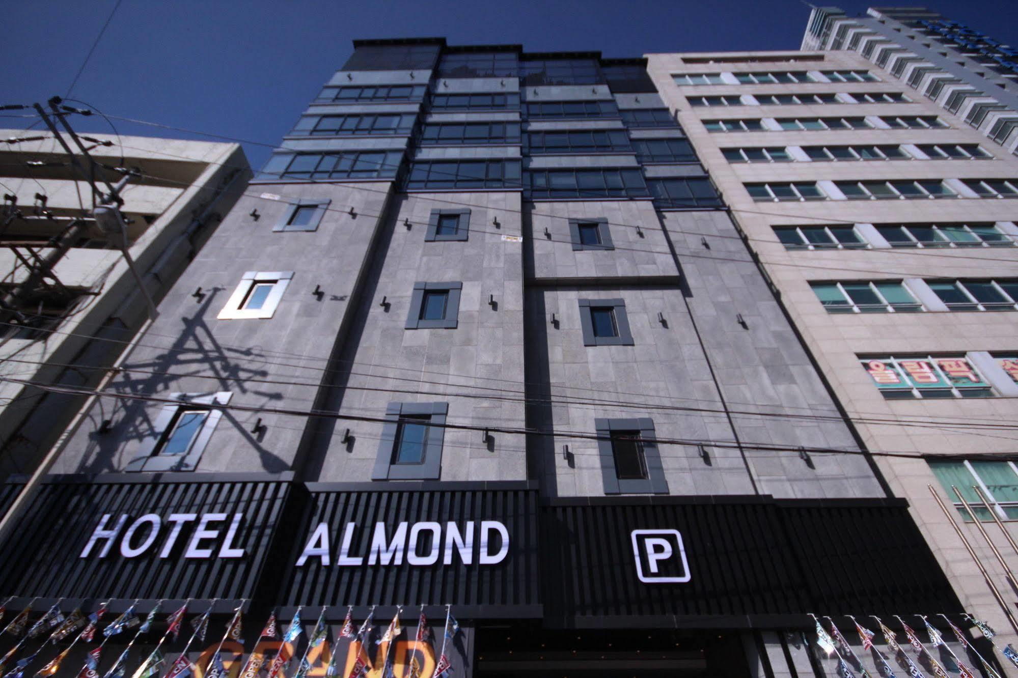Almond Station Hotel
