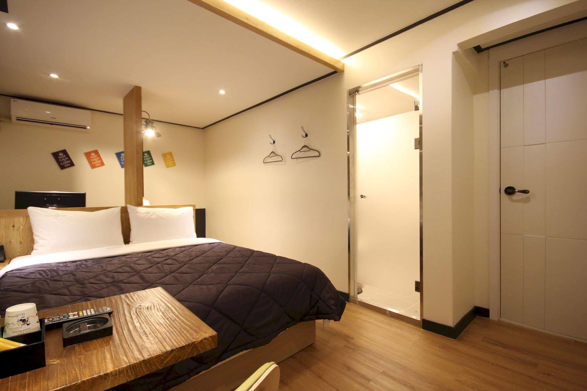 Hotel Are In 2*