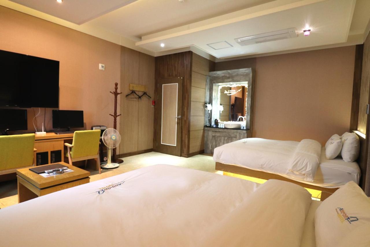 Hotel Airport 3*
