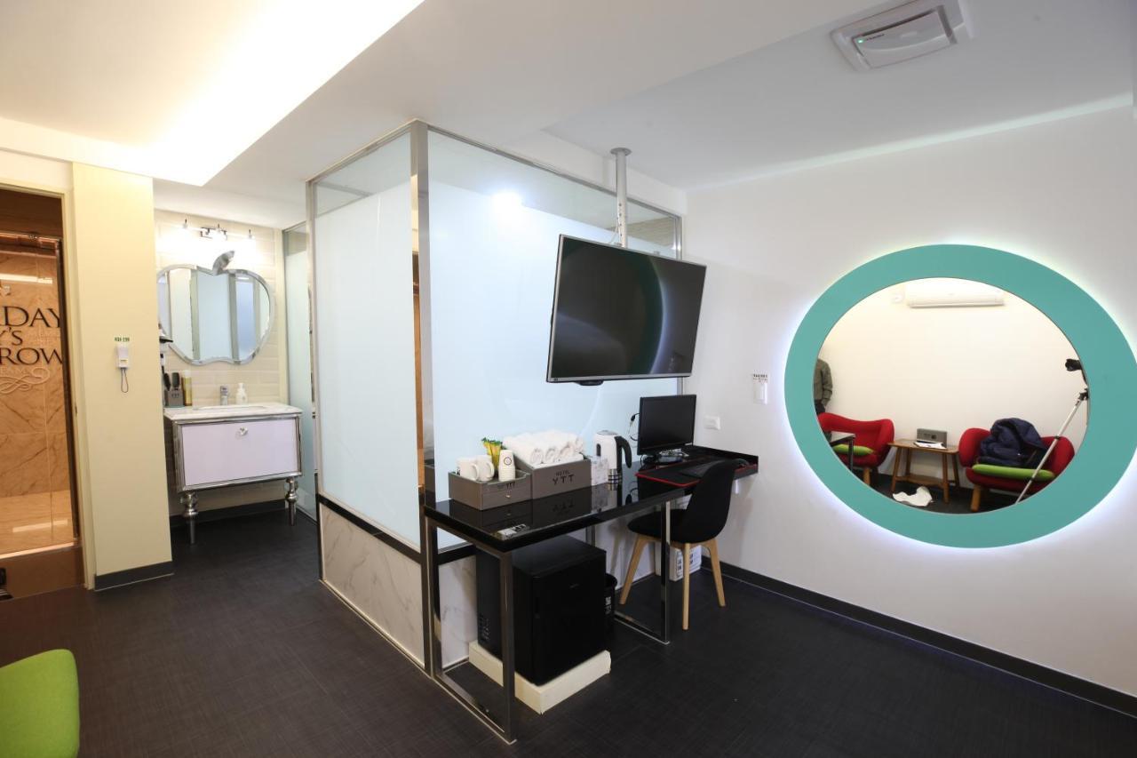 Ytt Hotel Nampo 3*