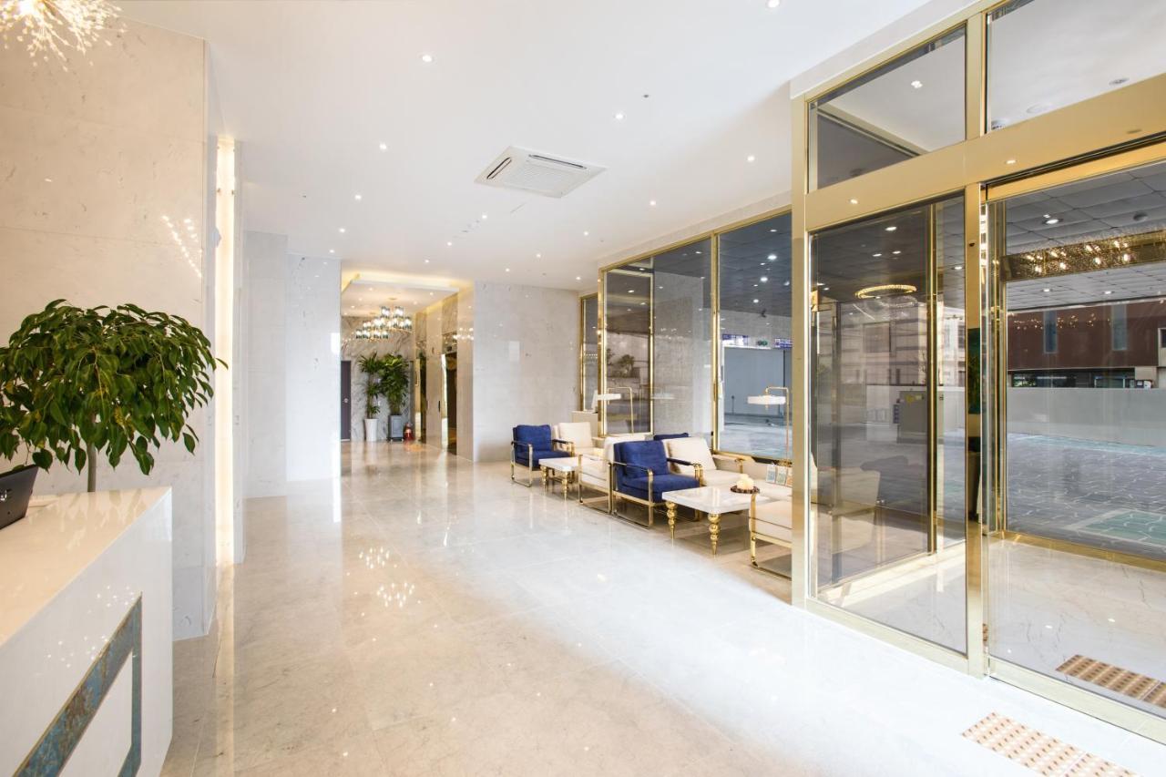 Hotel Baymond Busan