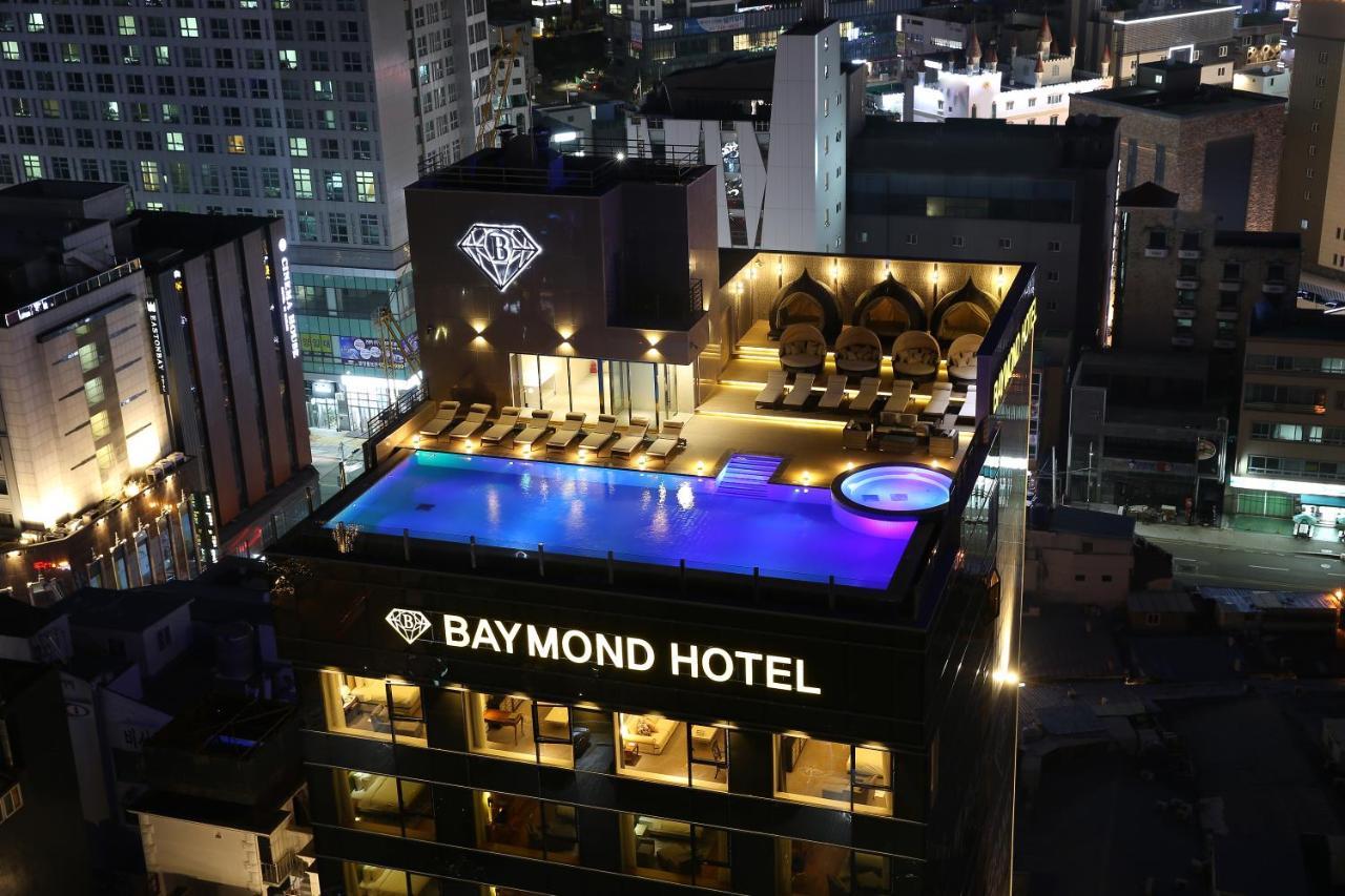 Hotel Baymond