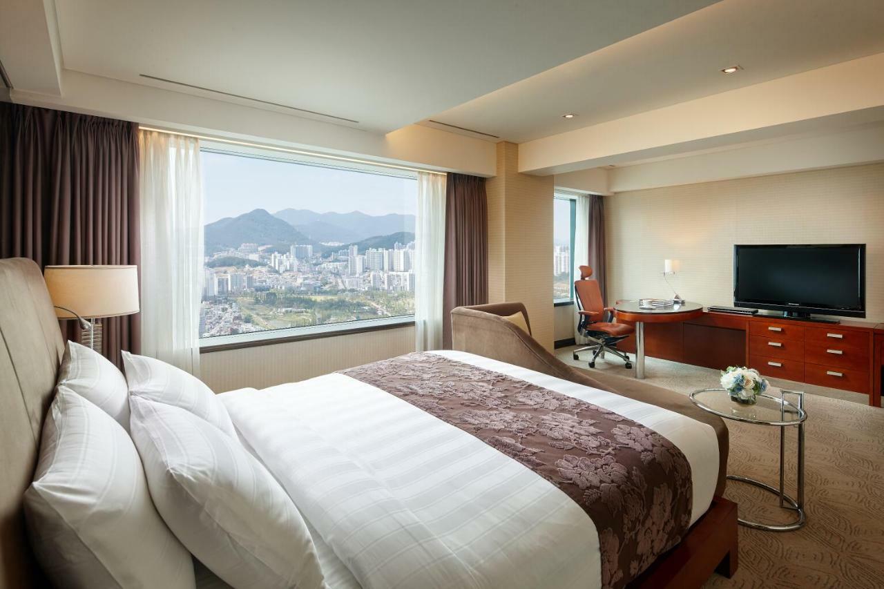 Lotte 5* Busan