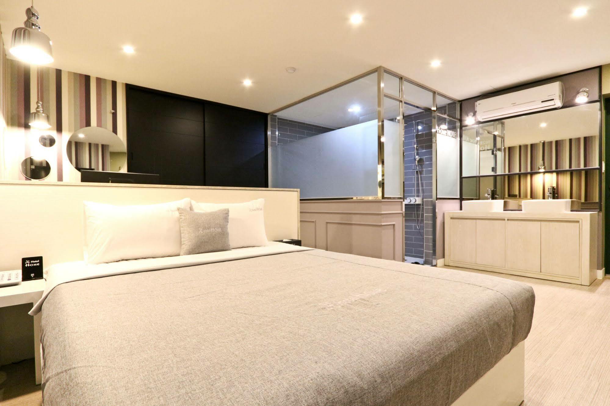 Hotel Home