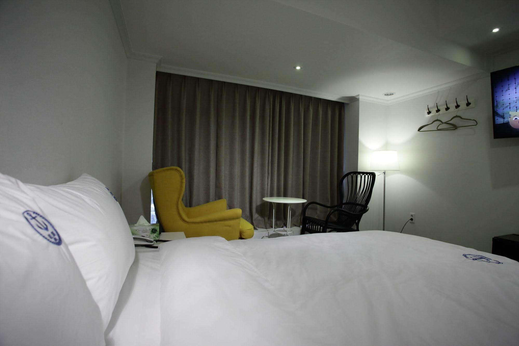 Hillside 3* Busan