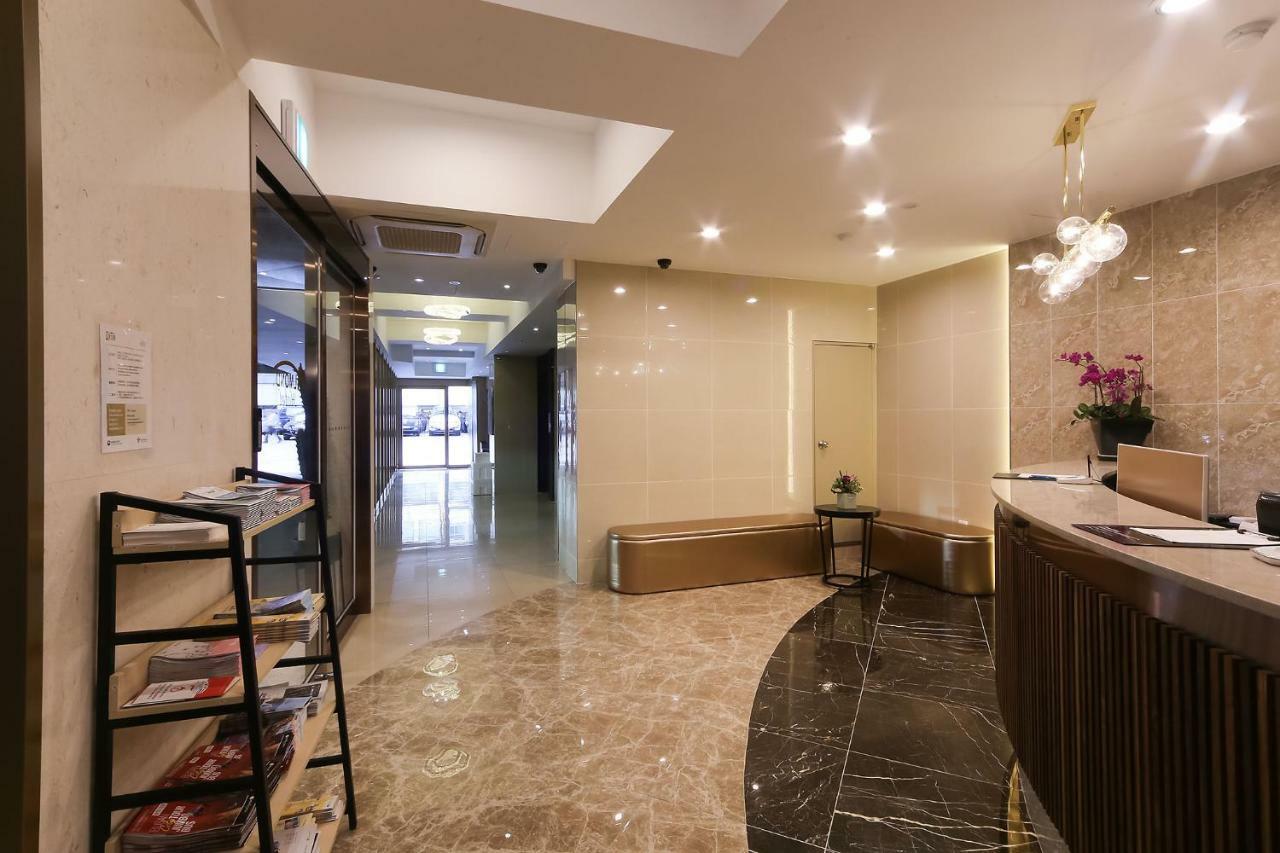 Almond Station Hotel Busan