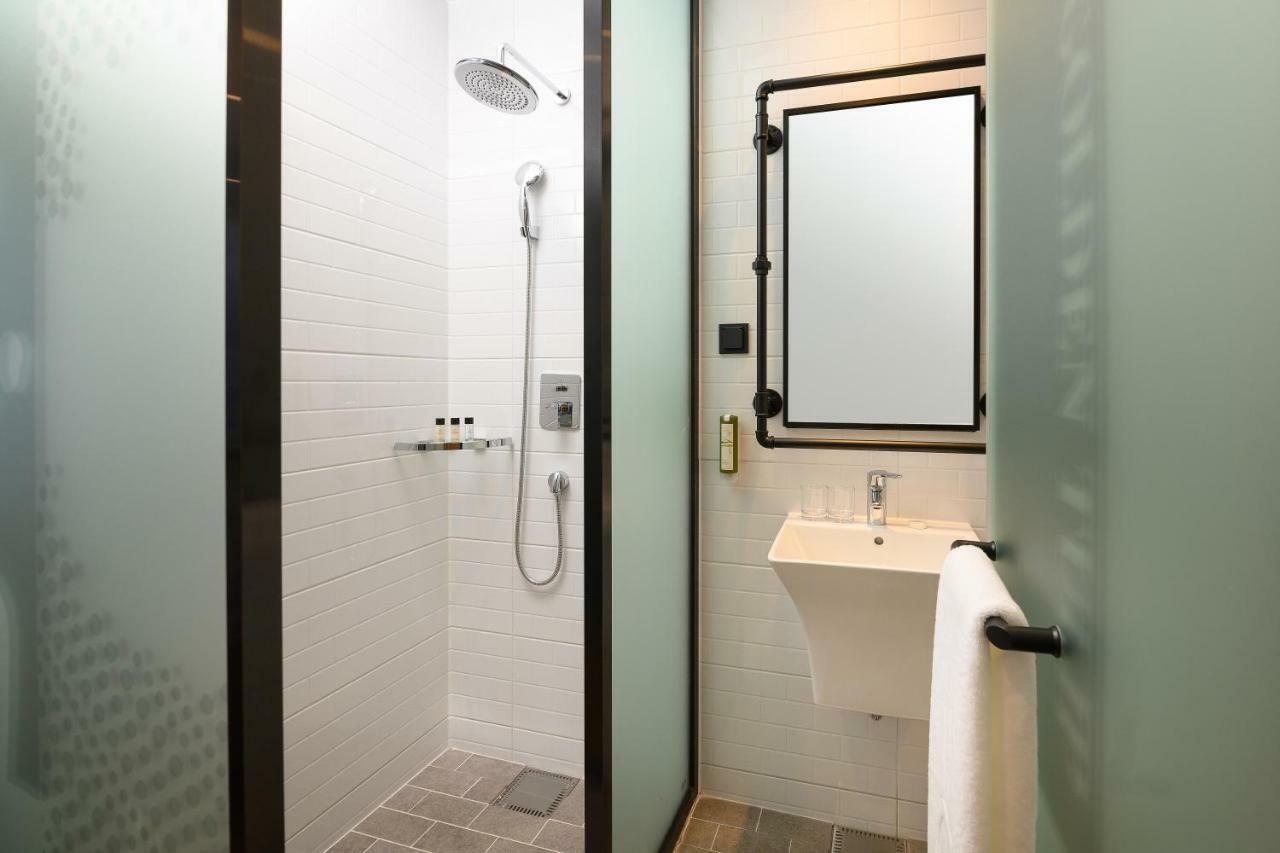 Golden Tulip Haeundae & Khách sạn 4*