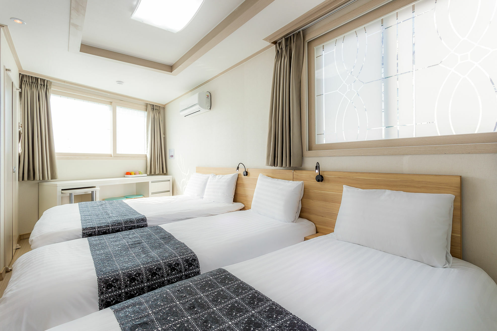 Staywell Hotel 2*