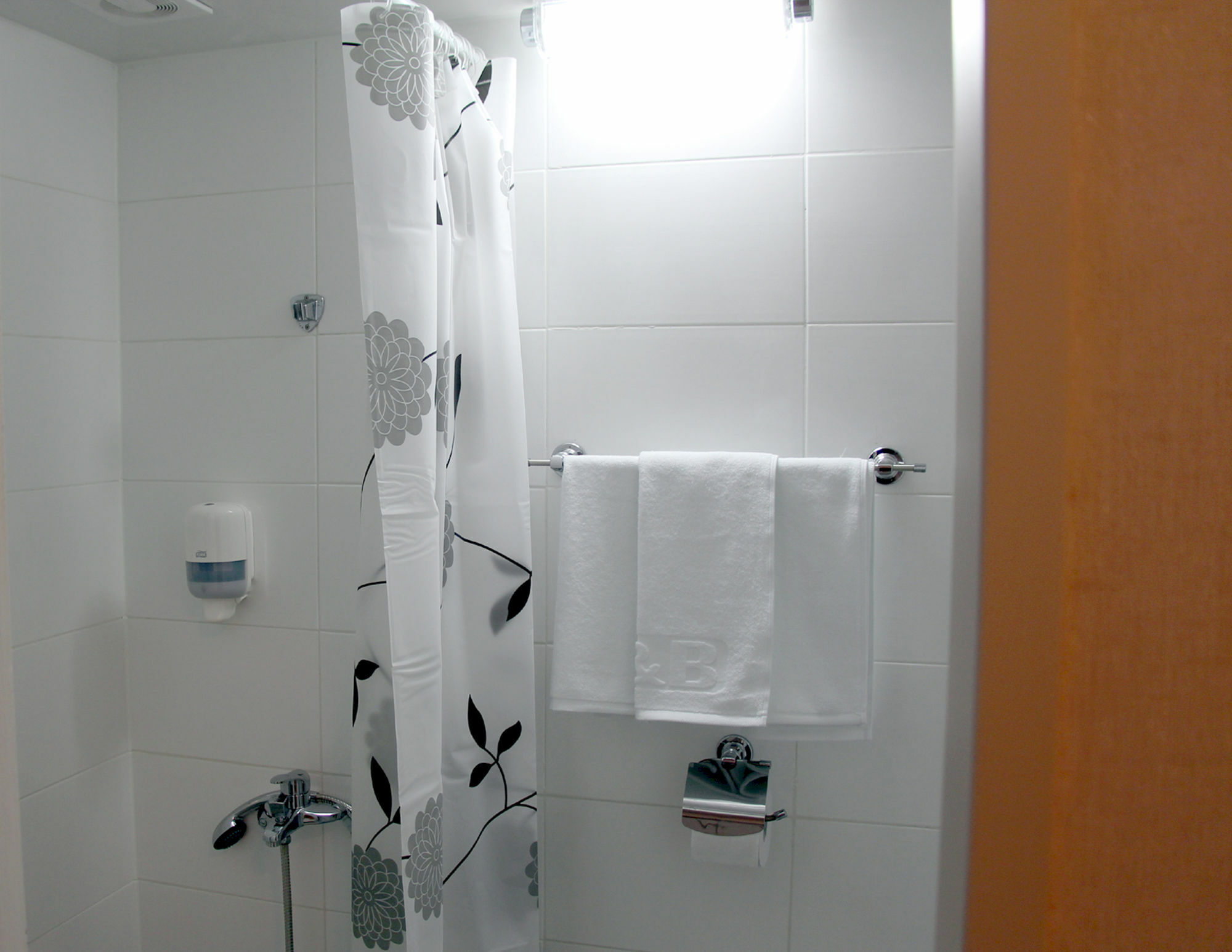Staywell Hotel