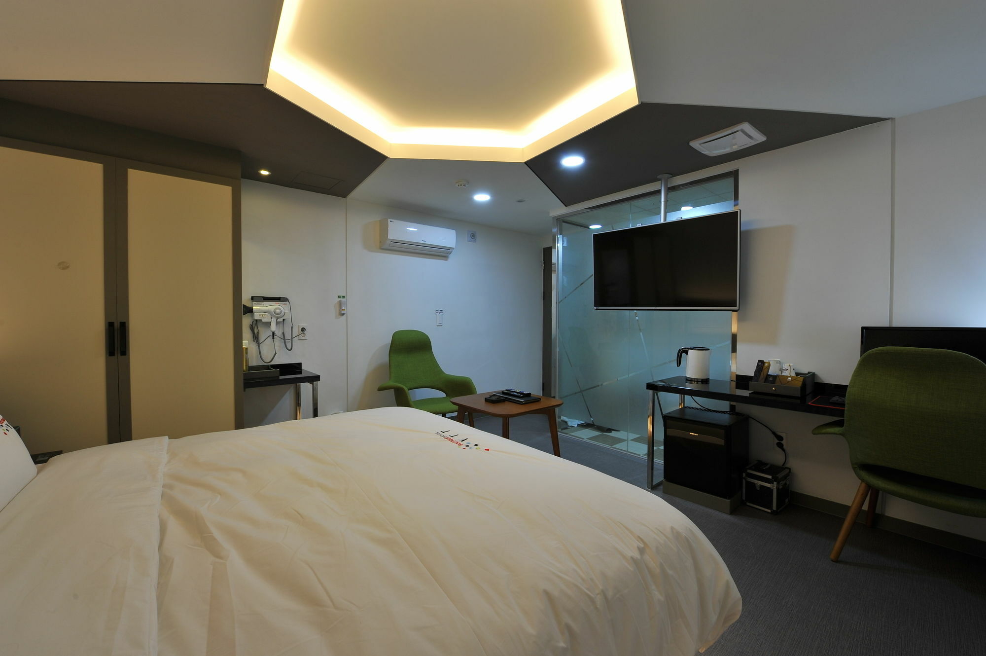 Ytt Hotel Nampo 3* Busan