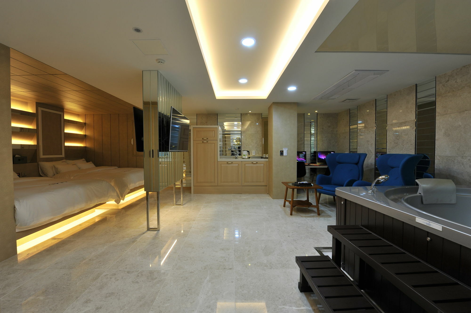 Ytt Hotel Nampo Hotel 3*