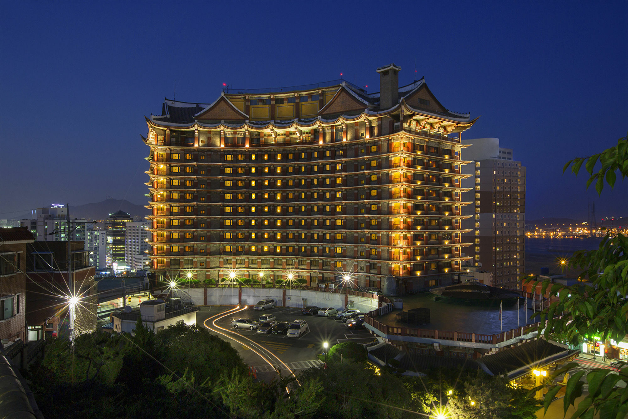 Hotel Commodore 4*