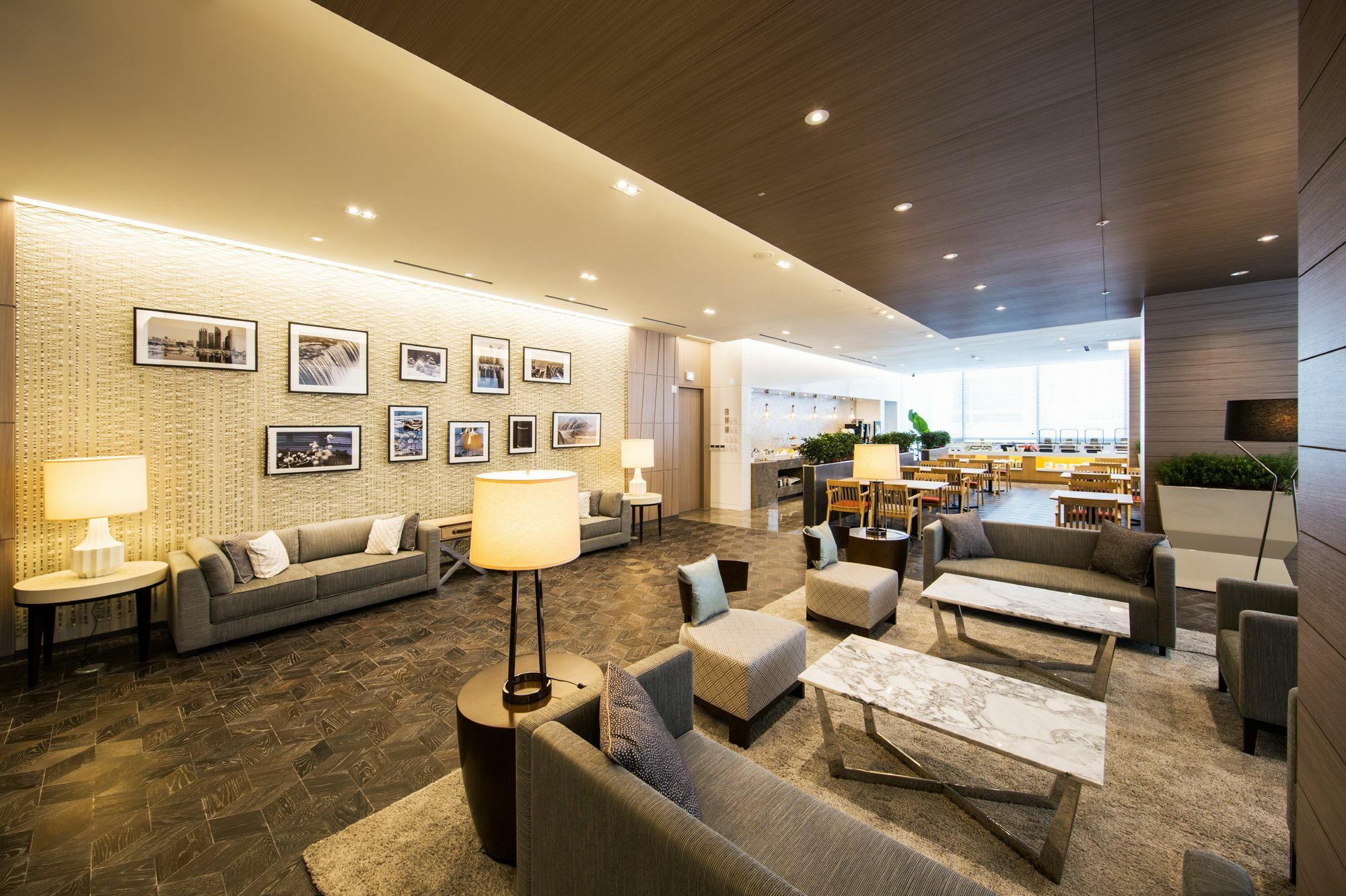 Solaria Nishitetsu Hotel 4*