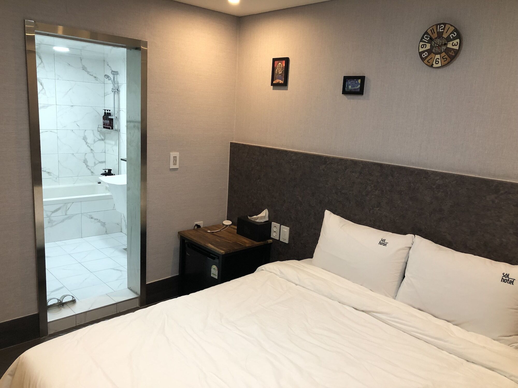 Hotel Sol 2*