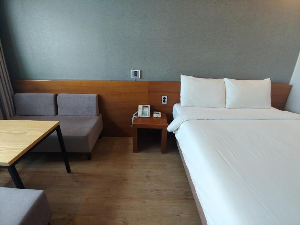 Hotel Dawn