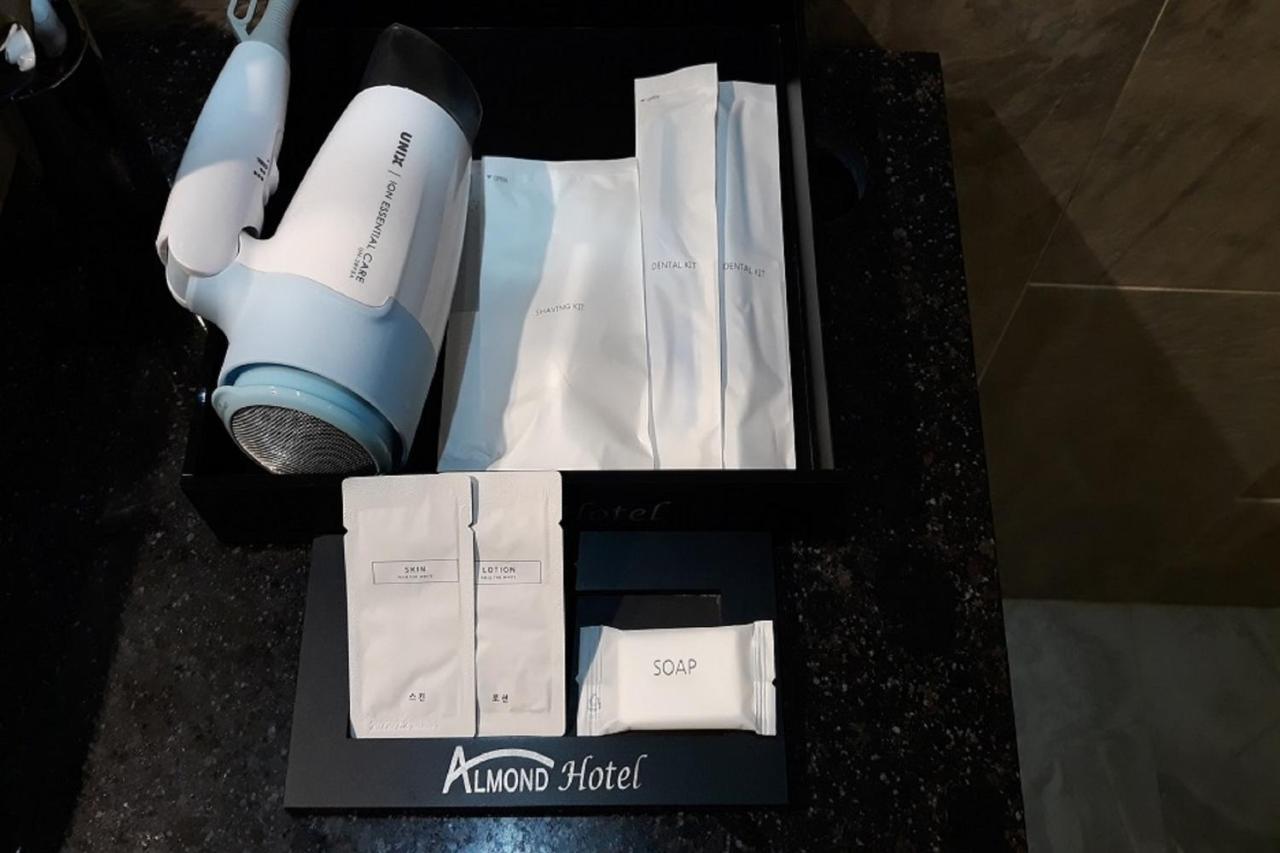 Almond Station Hotel 3*