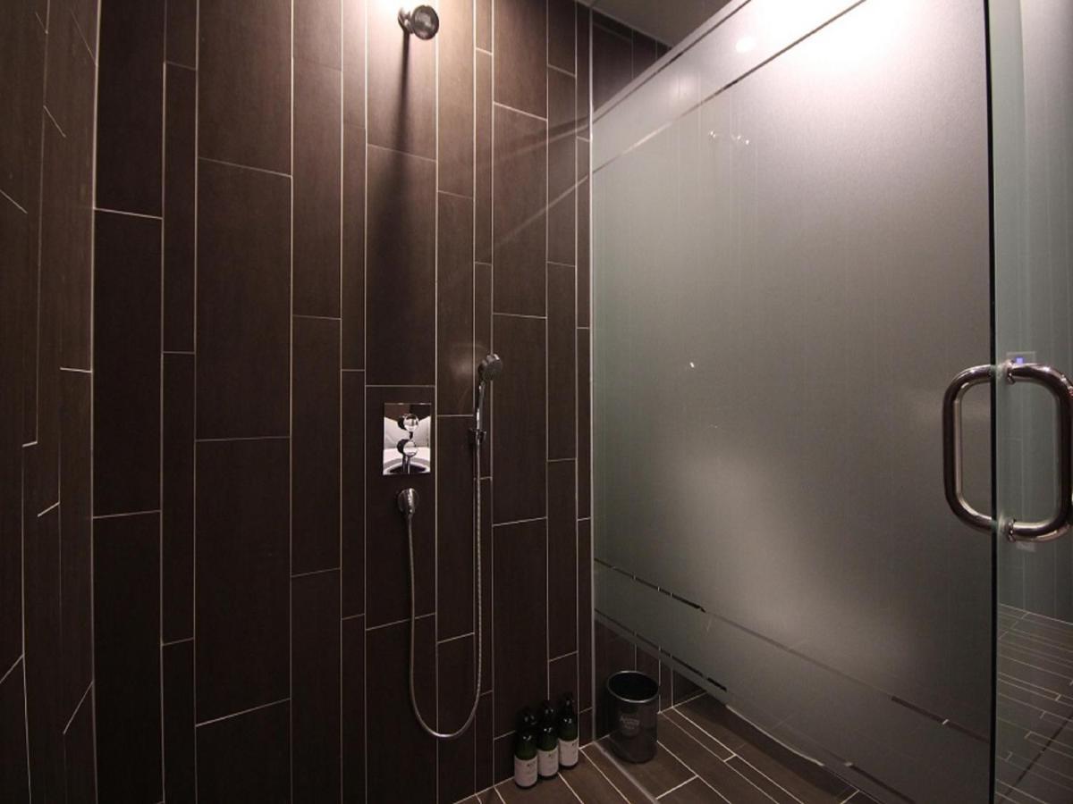 Almond Station Hotel 3*