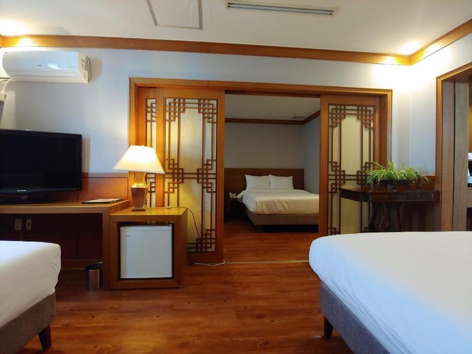 Hotel Dawn