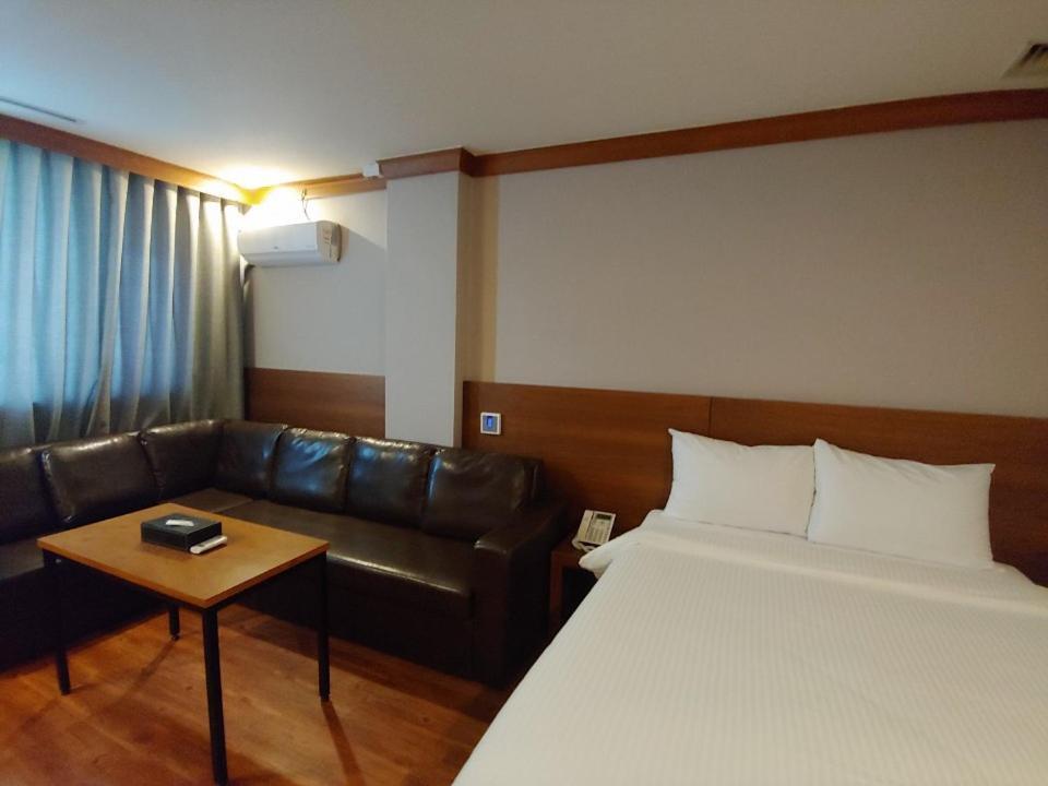 Hotel Dawn 3*