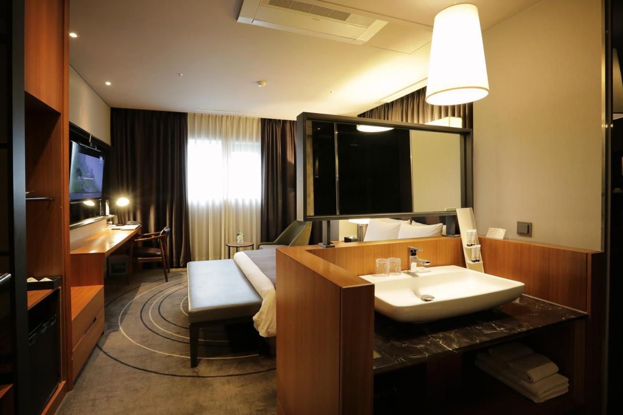 Hotel Louis Hamilton Haeundae 3*
