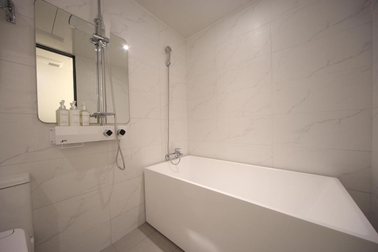 Daeyeon Business The Grang Hotel